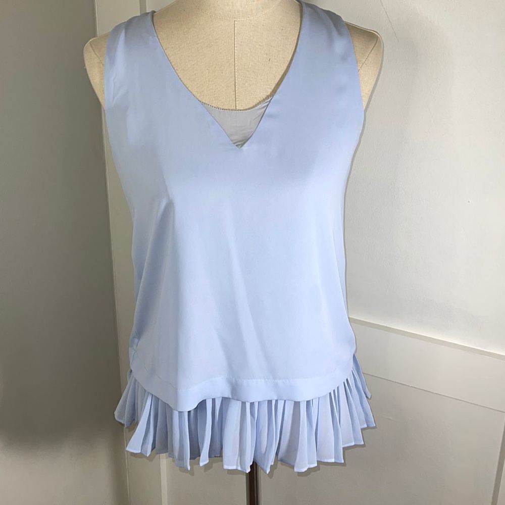 Banana Republic Blouse - Perfect for Work